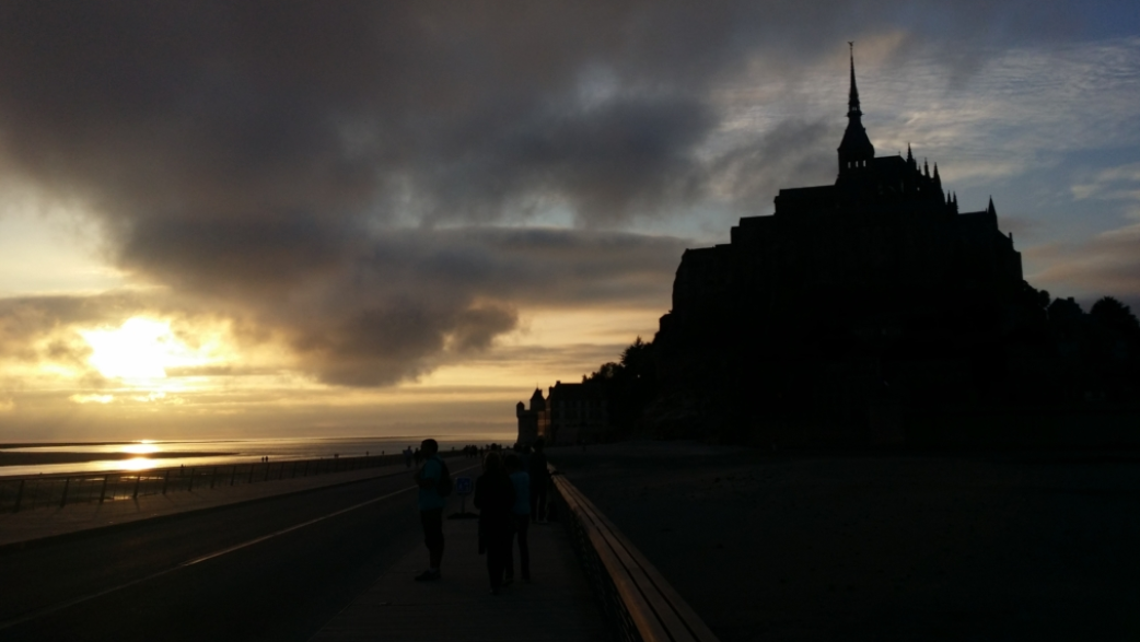 tresor hunt mont saint michel normandy